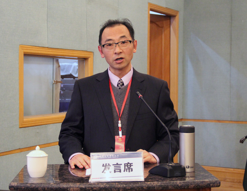 1518165895155688.jpg 謝昀言作精神文明建設(shè)工作報(bào)告.JPG